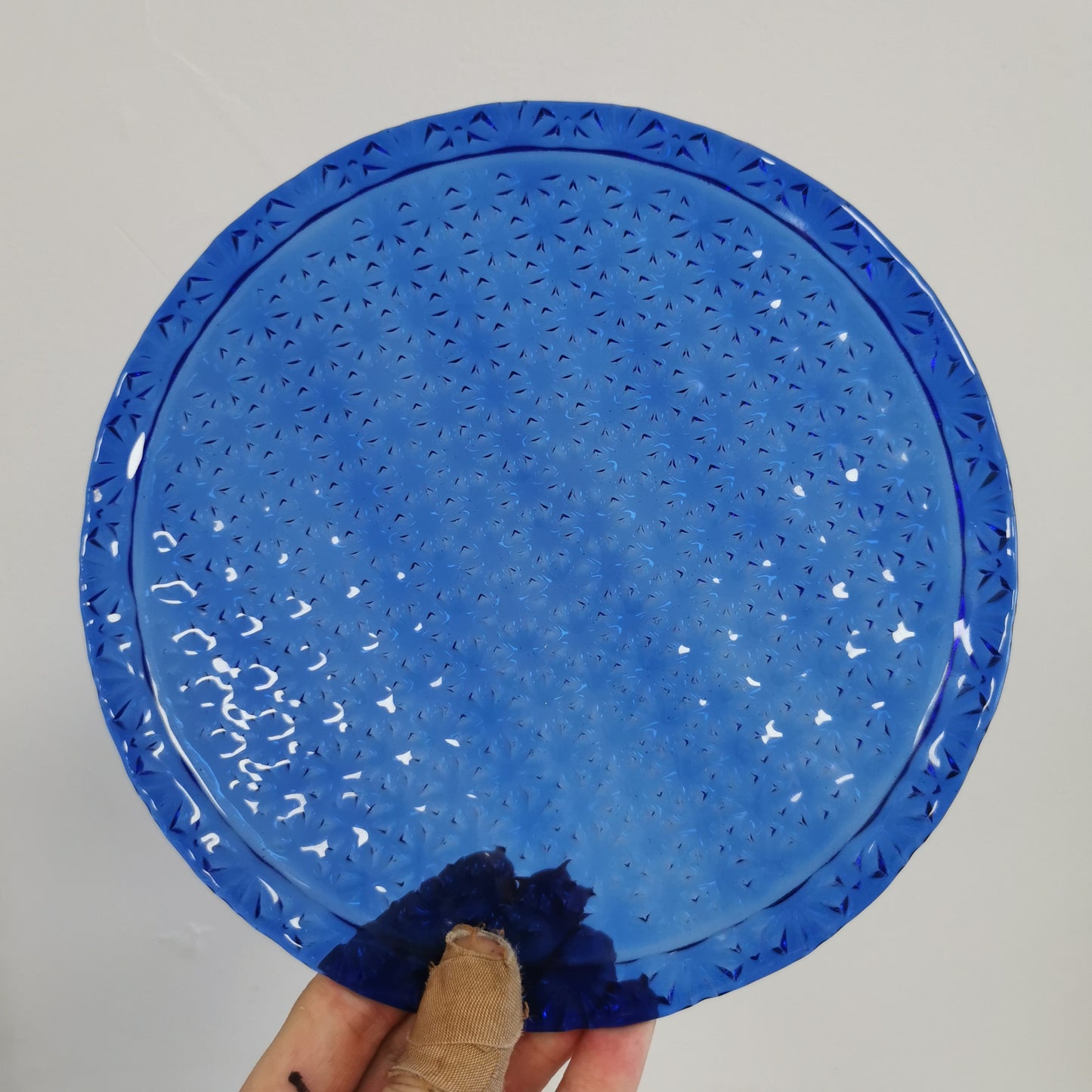 9" TEXTURED GLASS PLATE