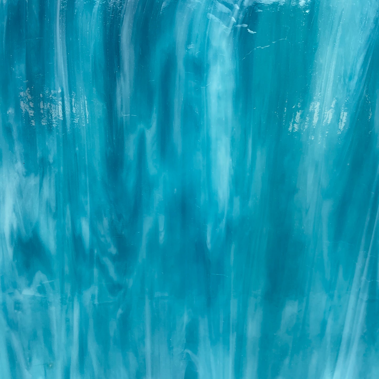 PW 087 Sky Blue Wispy Opal