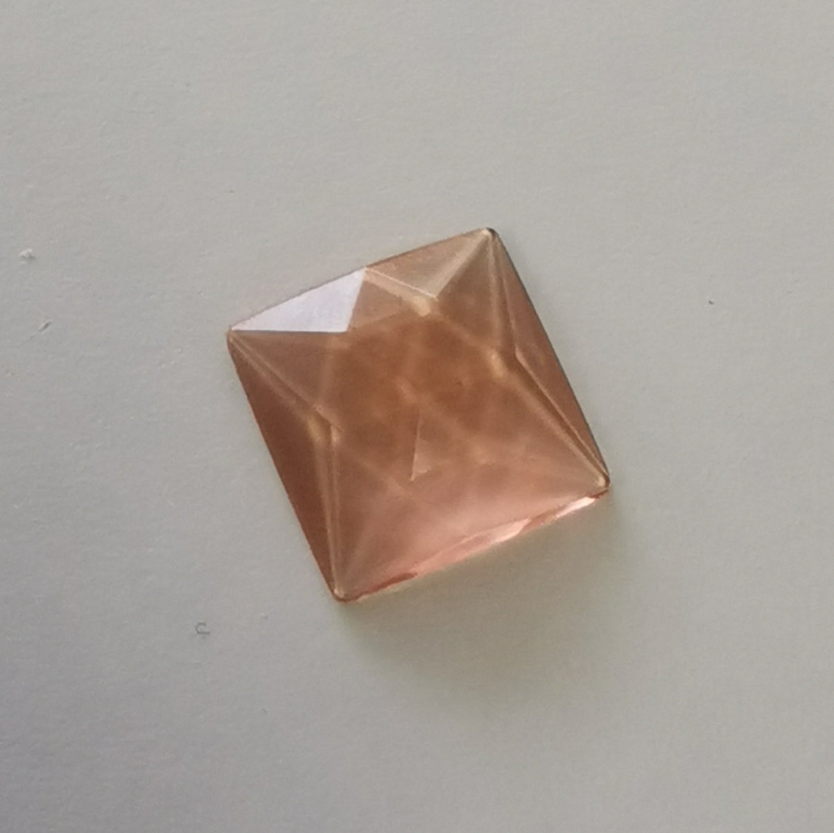 Faceted Jewel - Selenium Pink