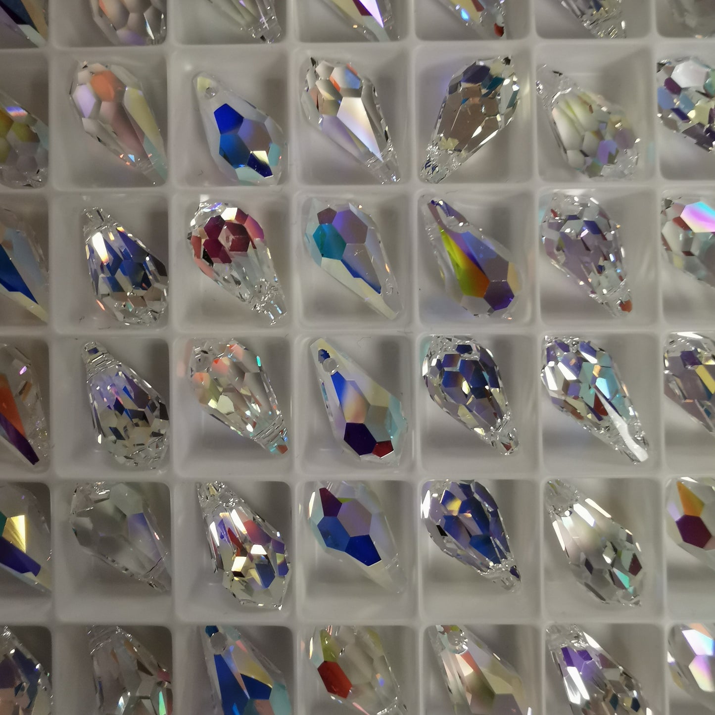 Small Teardrop prism