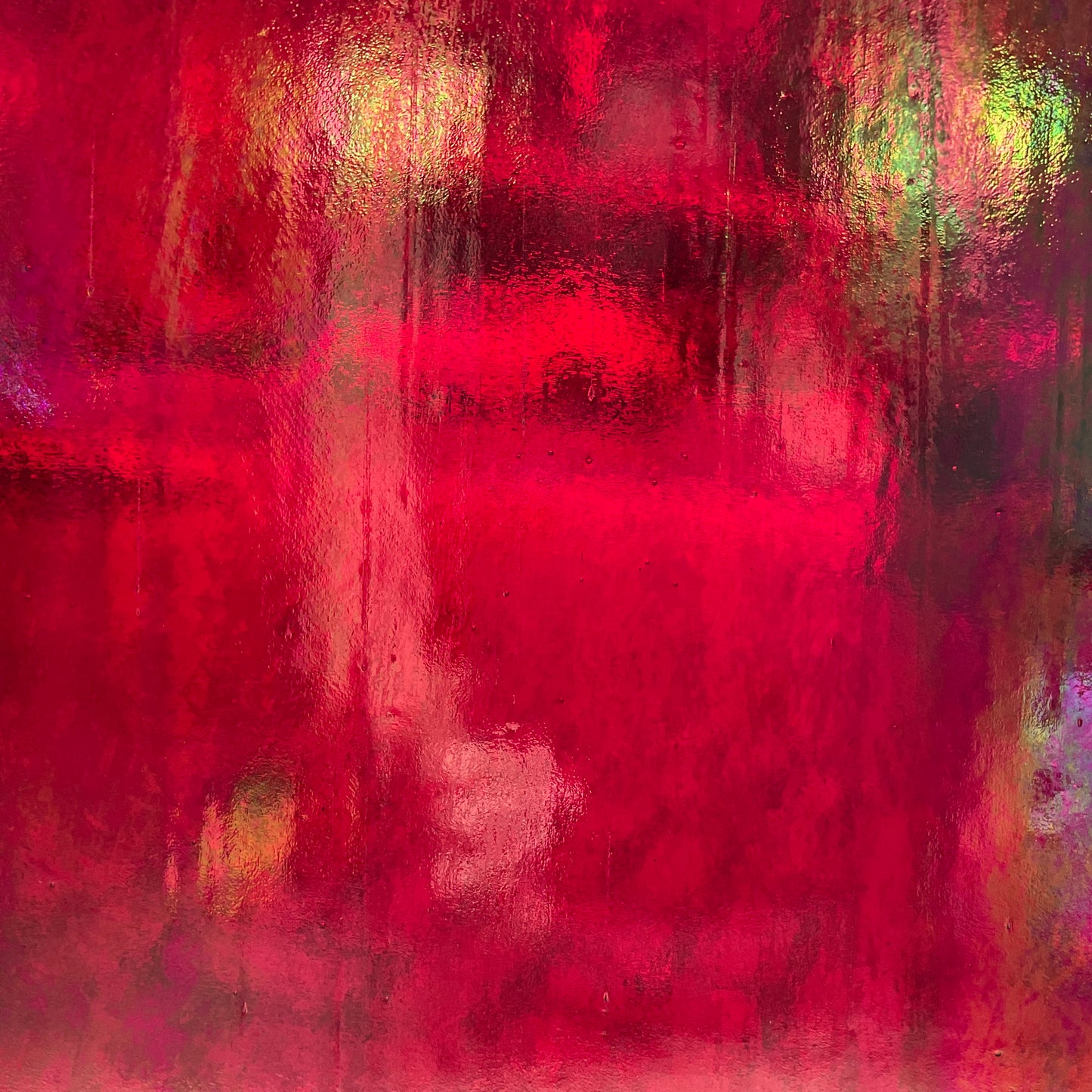 PW 96-52LU Dark Red Translucent Luminescent