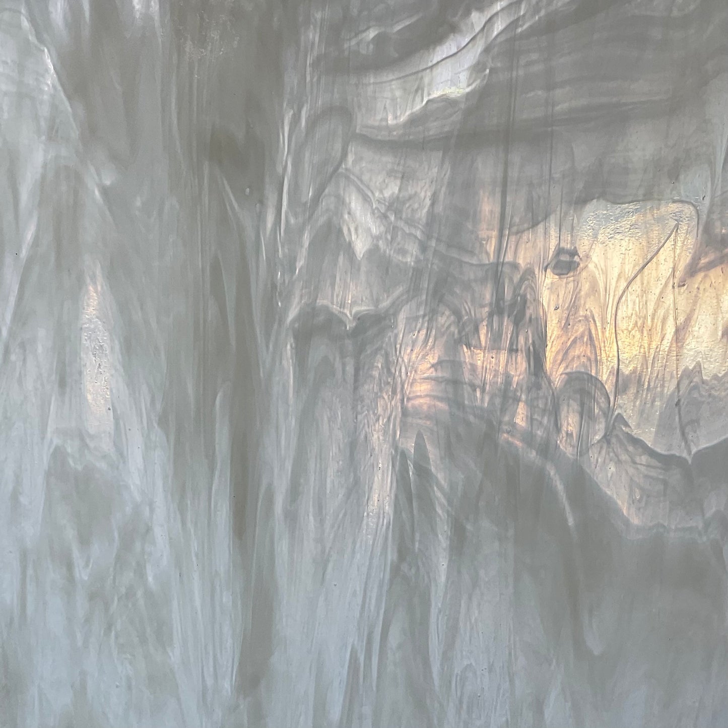PW 051 White Wispy