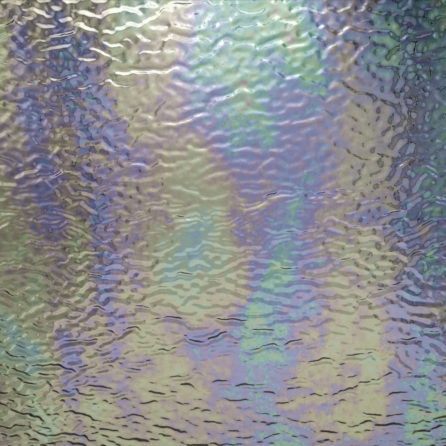 PW 01R IR Iridized Clear Ripple