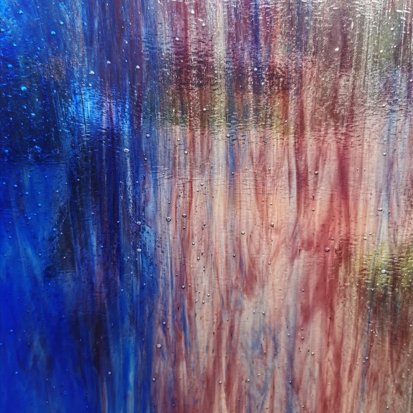 PW 238LL Wisteria - Purple, Cobalt Blue Streaky on Clear