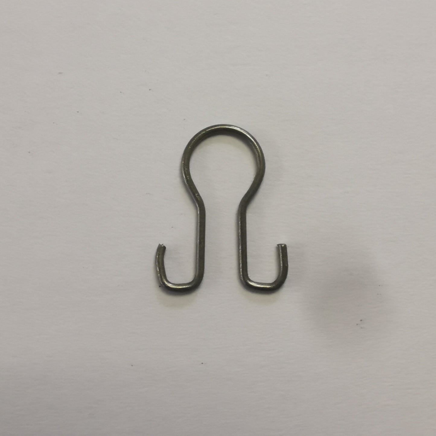 FUSIBLE HANDY HANGERS