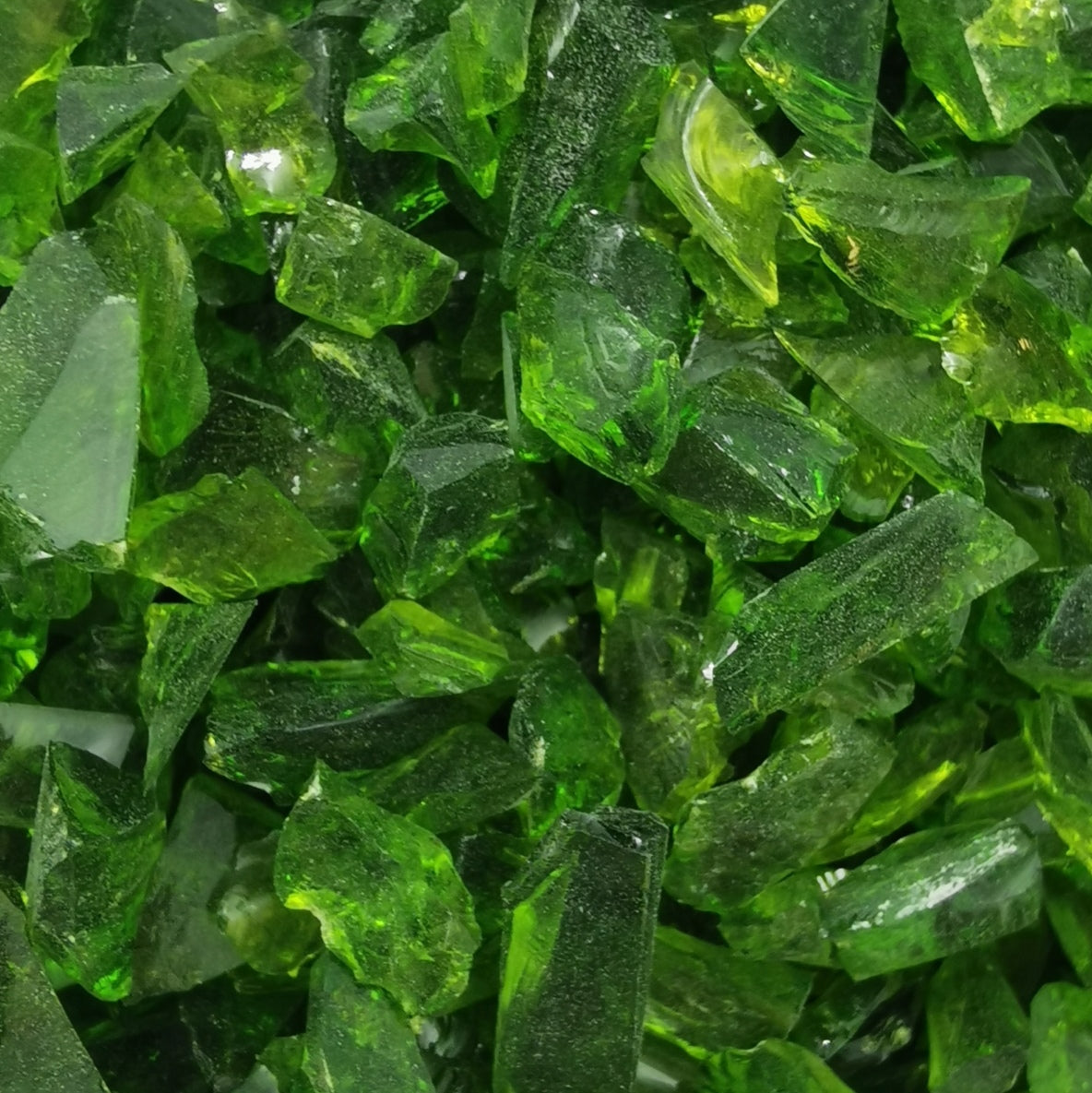 OGT Moss Green Transparent 5262 System 96 8oz Frit