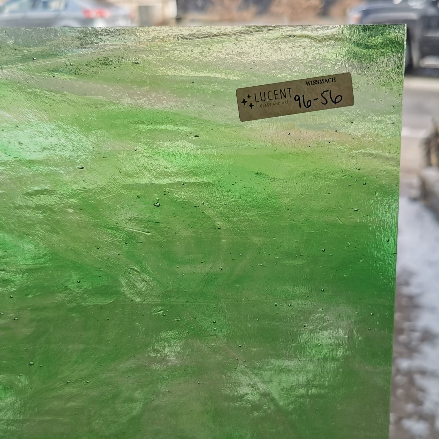 PW 96-56 Garden Green & Clear Wispy Prisma Glass