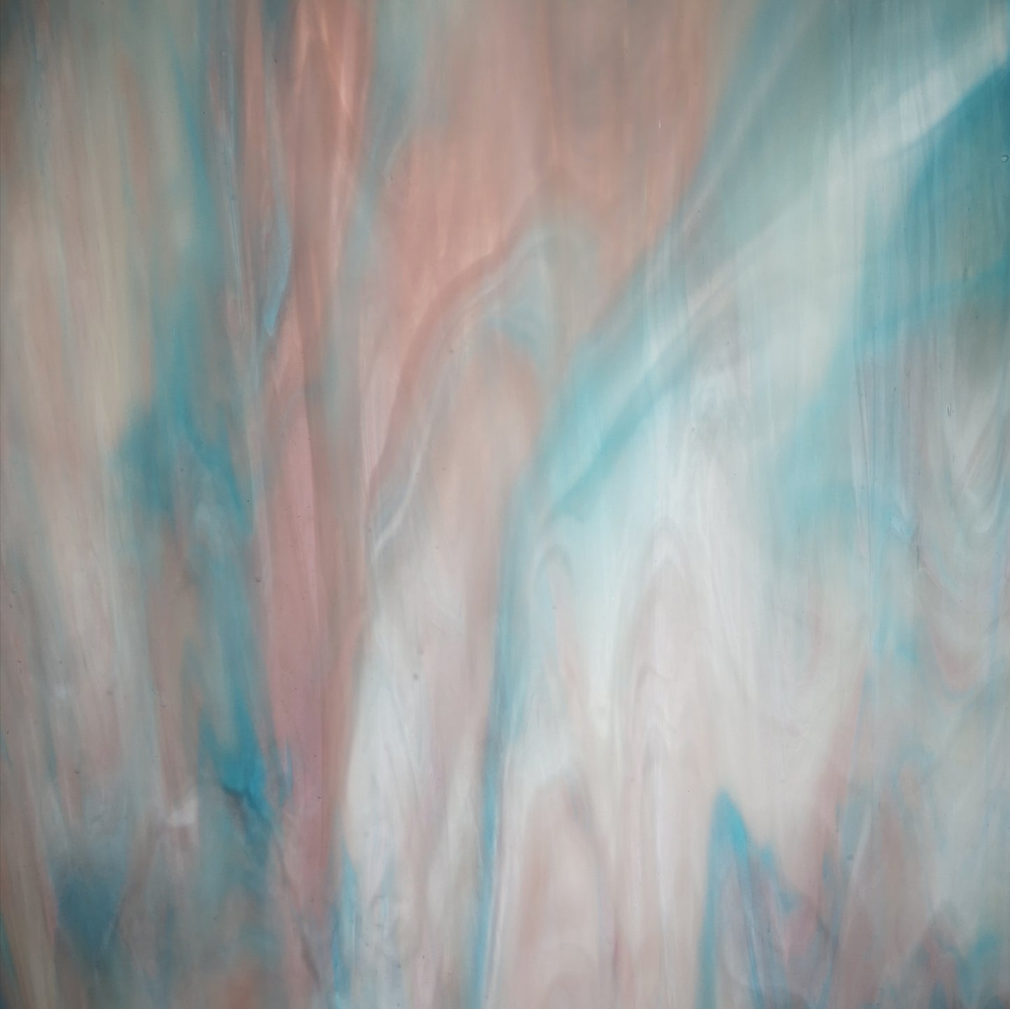 PW 085 Purple/White/Blue Wispy