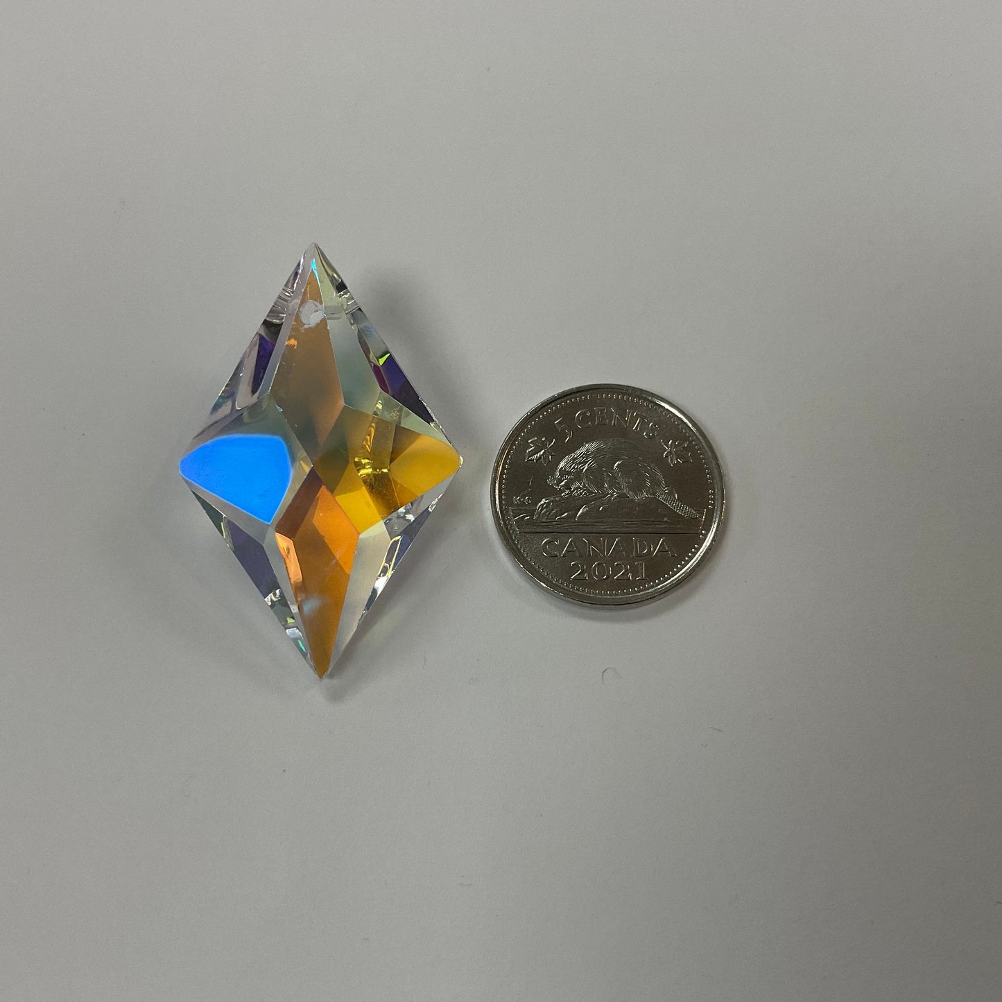 4 Pointed Star in Diamond 38mm - Iridescent