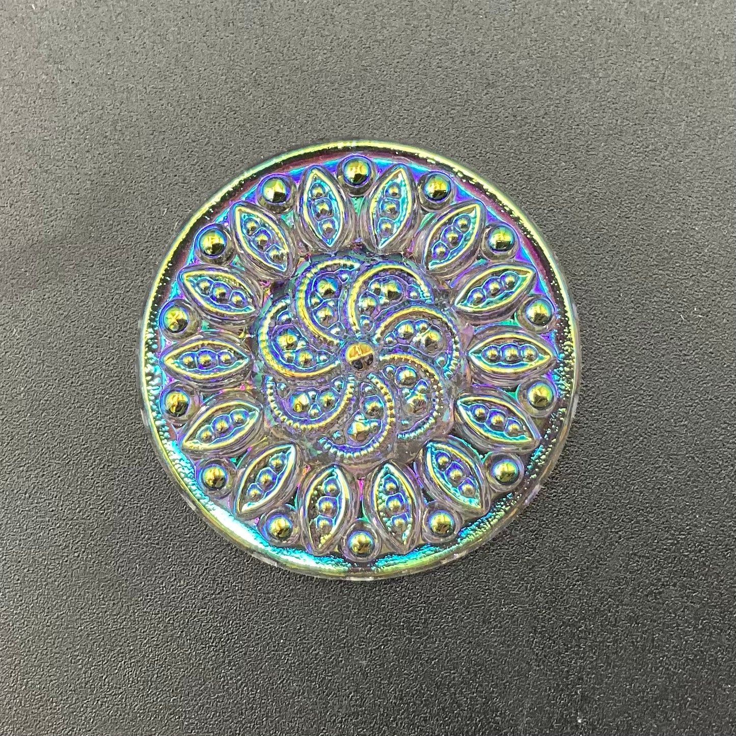 Sunflower Textured Jewel 35mm