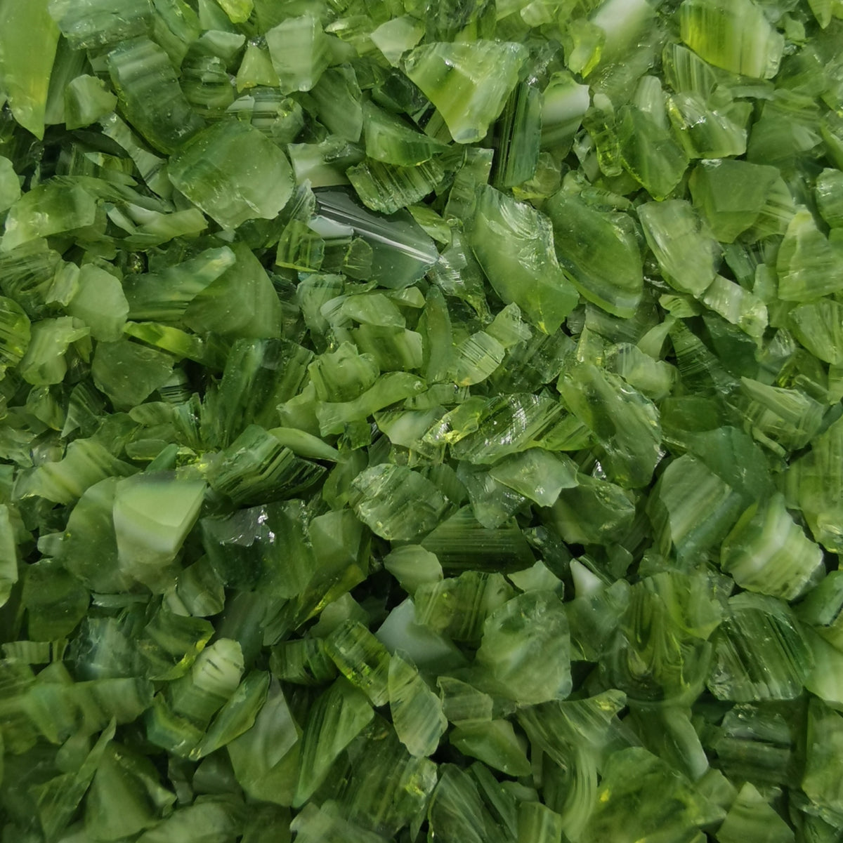 Crushed glass in green.
