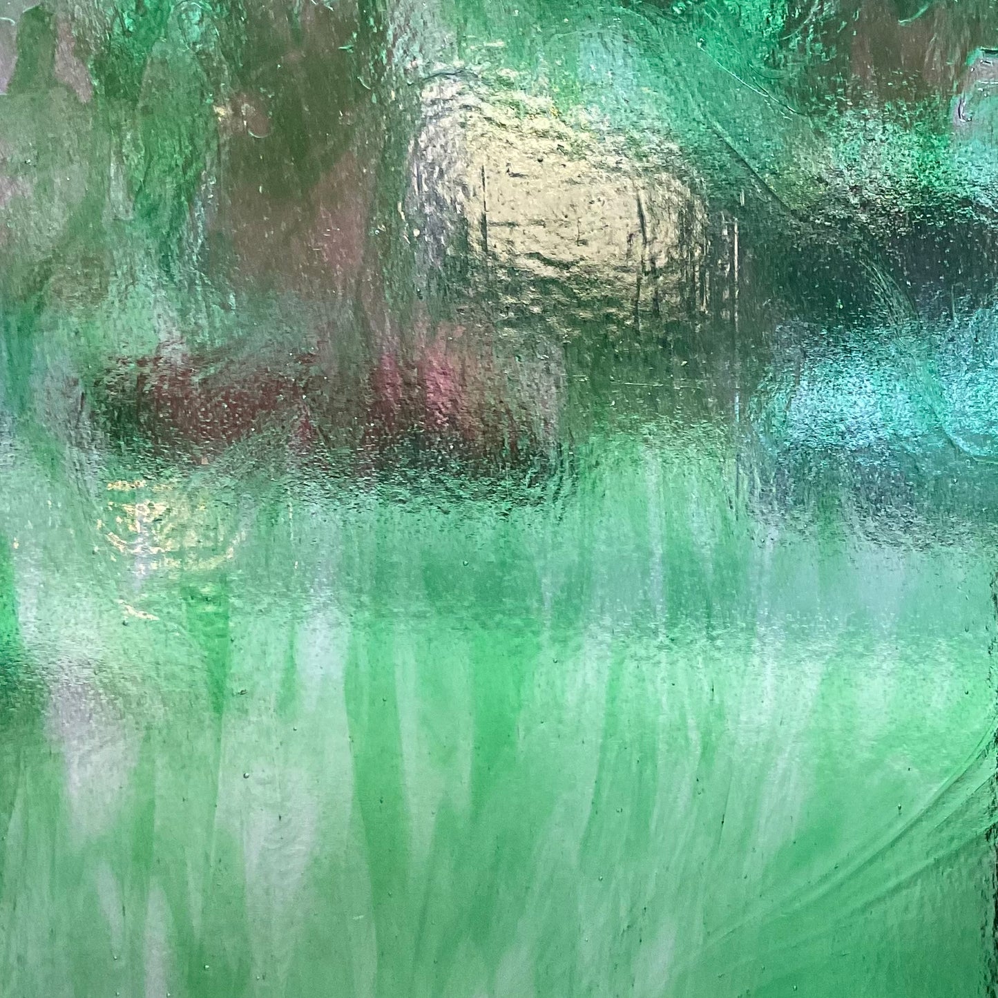 PW 96-56 Garden Green & Clear Wispy Prisma Glass